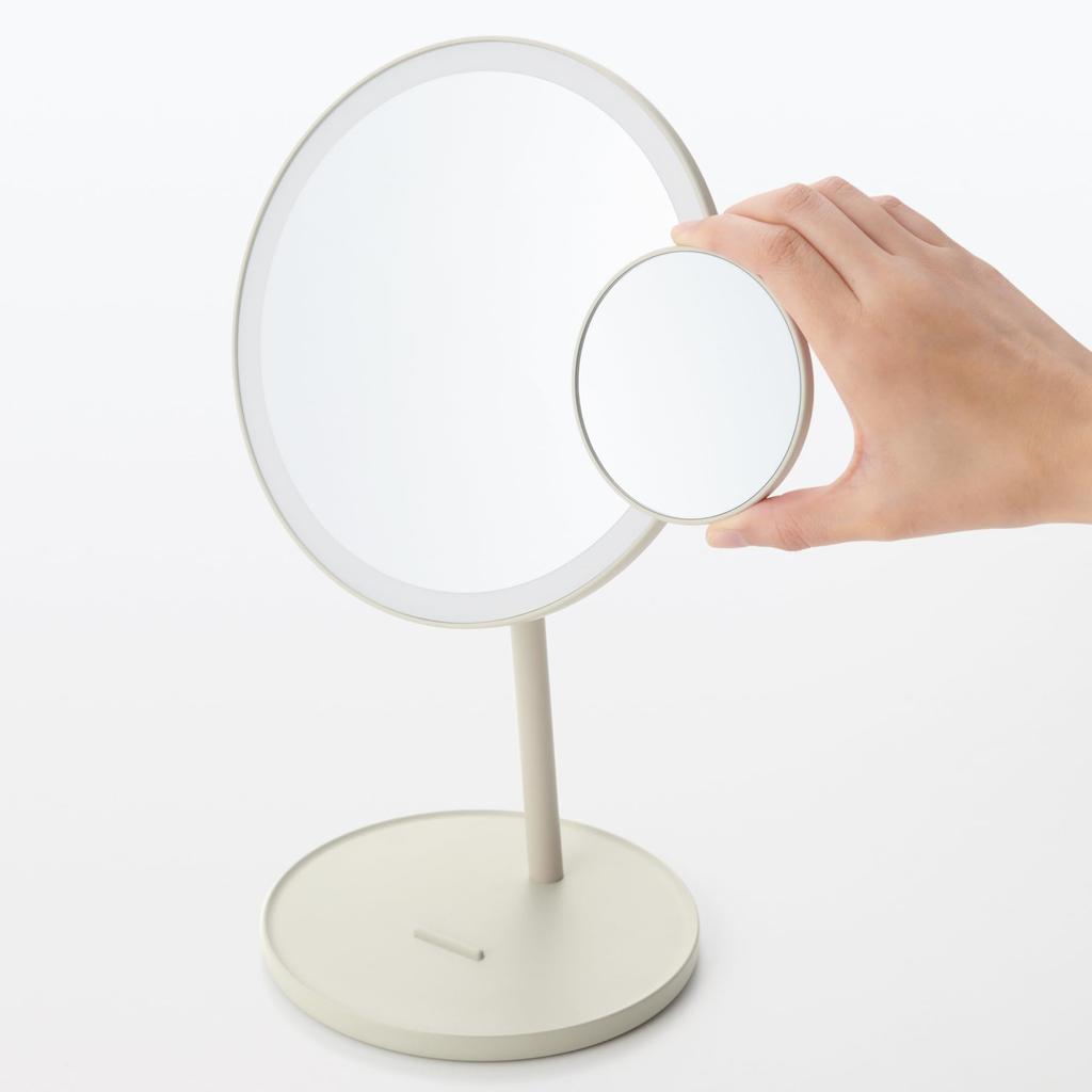 MUJI Kabelloser LED-Lichtspiegel mit 5-facher Vergrößerung LA1TIA4A MJ-LMR1