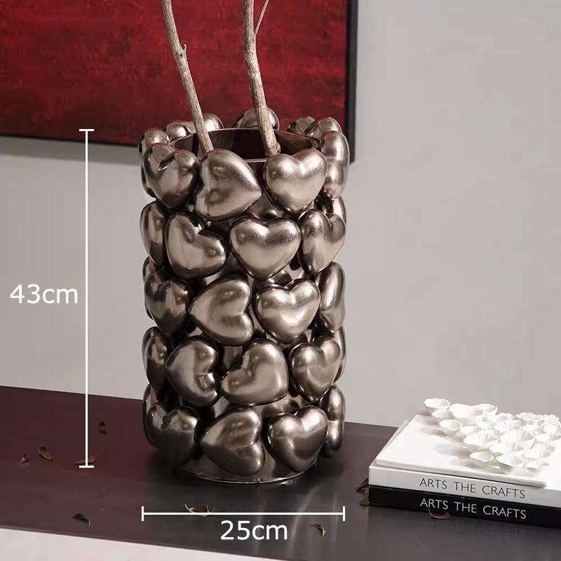 

Silver Plated Heart-shaped Splicing Ceramic Vase Desk Decoration Flowers Arrangement Artificial Flower Decorative Floral Vases