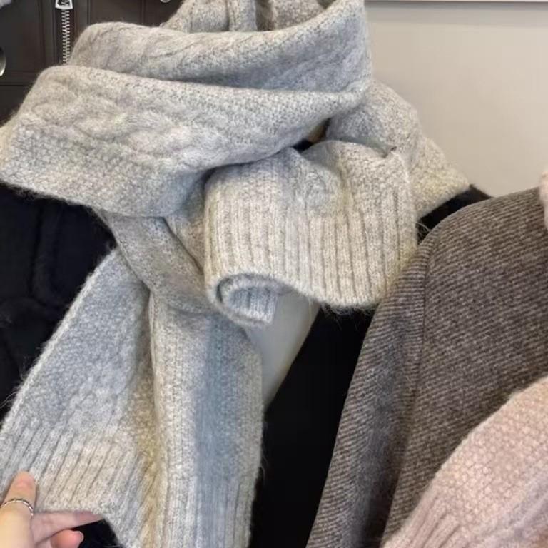 Solid color scarf women's 2026 new autumn and winter Korean version versatile high-grade cold-proof and warm scarf thickened knitted scarf