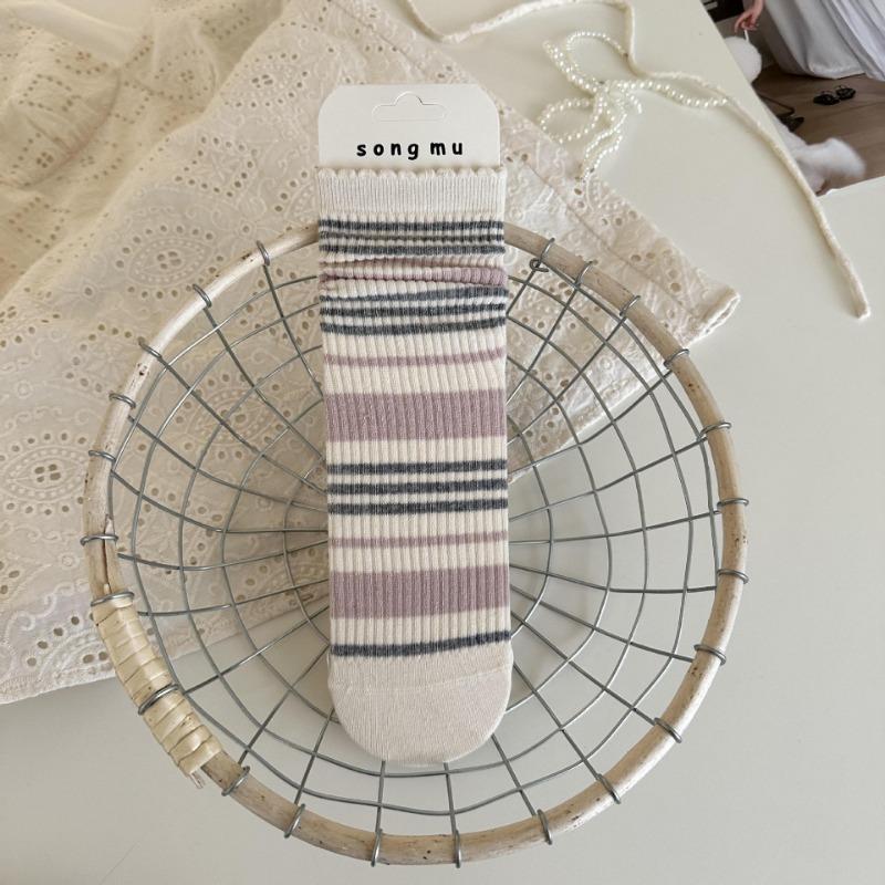 Female Spring and Autumn Sweet Light Pink Tie Bowtie Boneless In The Tube Pile Pile Socks