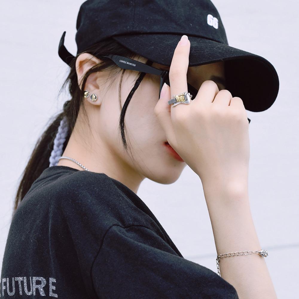 Men's Rings Electric Guitar Rock Punk Style Women's Hip Hop Adjustable Rings Men's Women's Niche Party Trend Decorative Zircon