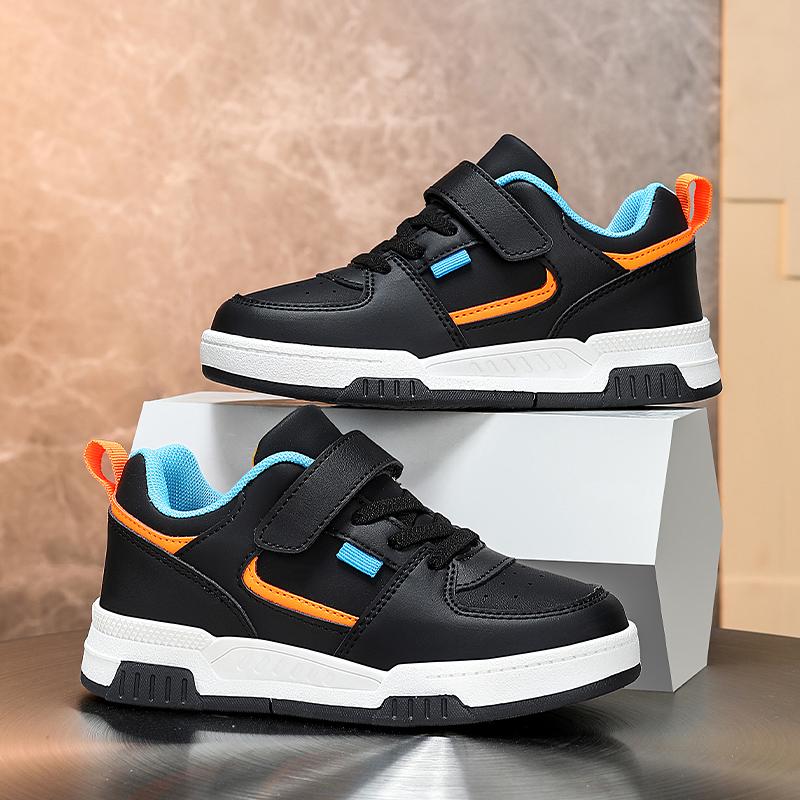 Childrens Board Shoes 2025 Casual Leather Flat Daily Wear for Boys Girls All Seasons Comfortable Breathable Walking Shoes