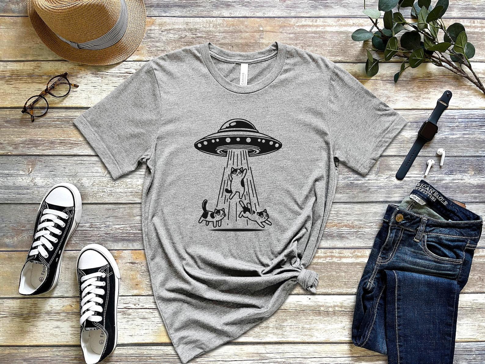 Funny UFO Cat T-Shirt: Alien Abduction Shirt for Cat Lovers S
