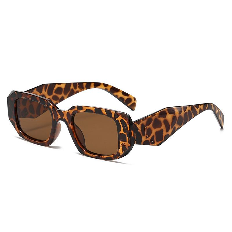 Latest Classic Vintage Square Frame Sunglasses for Women's Designer Style Brand Sunglasses Unisex Design Fashion Statement Wide-Leg Outdoor Sunglasses