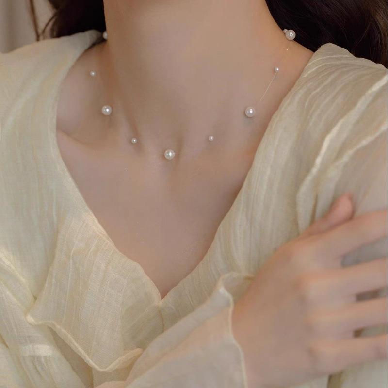 Pearl Necklace Women's Niche Light Luxury Design High-end Fashion Temperament Collarbone Chain Neck Chain Sweater Chain Bead Chain