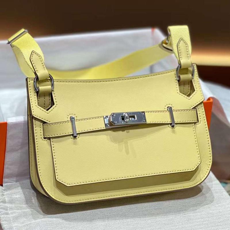 New Jypsiere Bag Swift Mini Gypsy Calf Leather Mini Shoulder Bag Goods