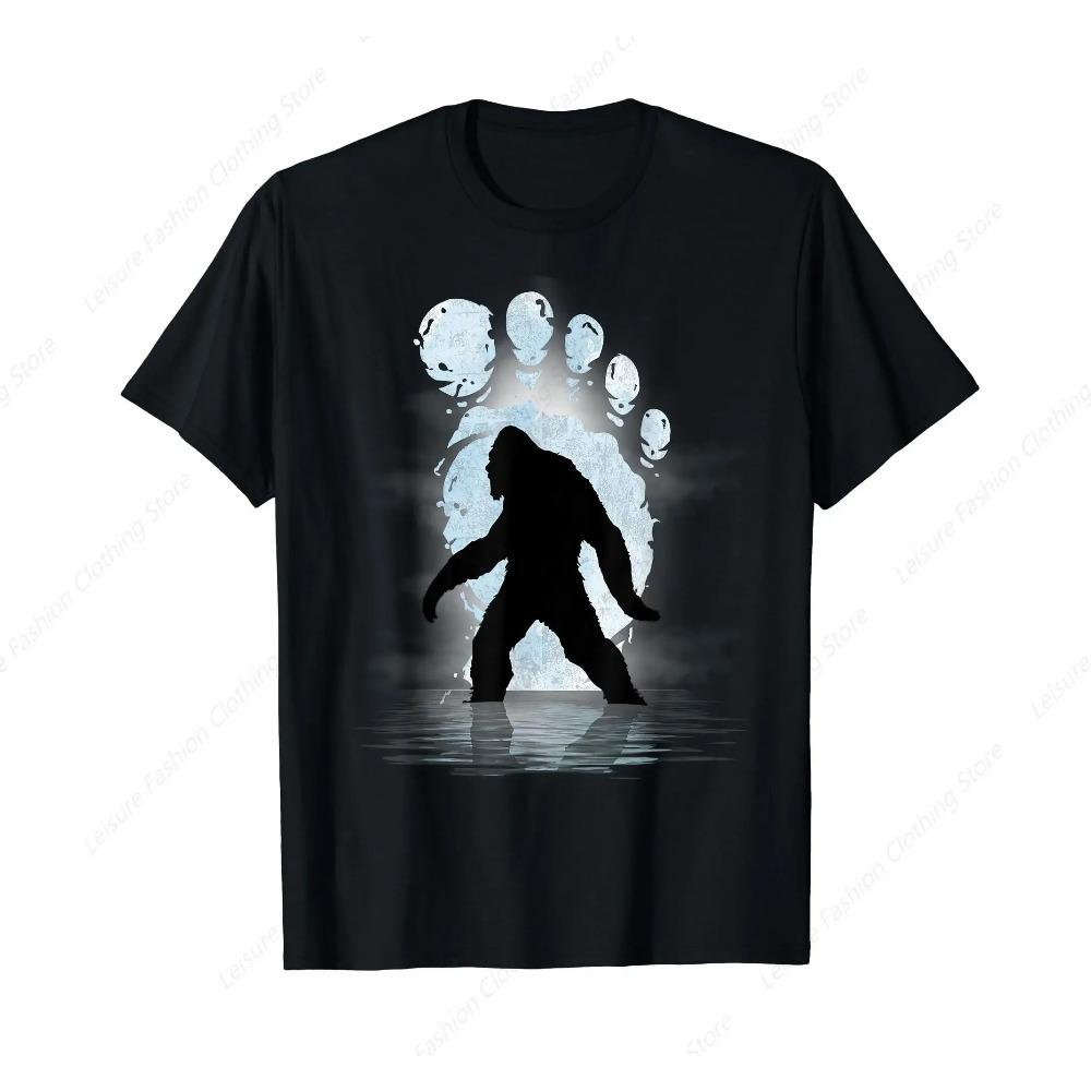 Bigfoot Footprint Moon Light Funny Sasquatch T-Shirt Summer Men Women's  Tee Unisex Clothing