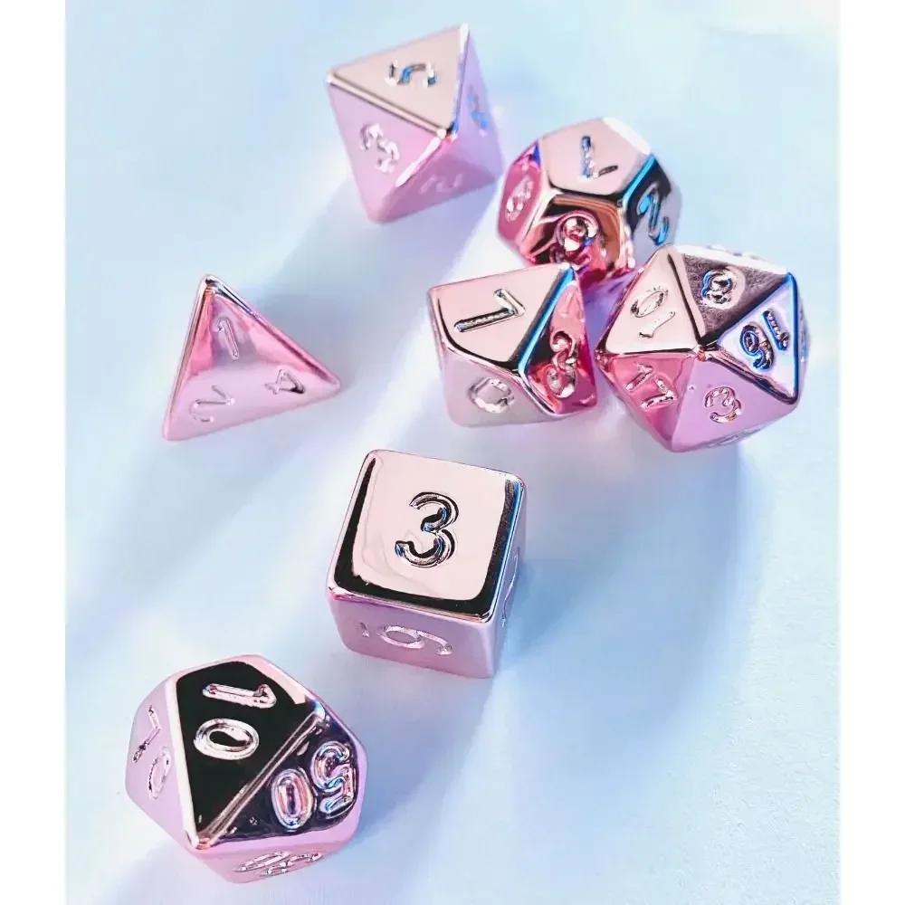 

New Style 7Pcs/Set Gold Plating Dice Cthulhu DND Run Dice Table Games RPG Polygonal Dice Set Children s Board Game Party Gift