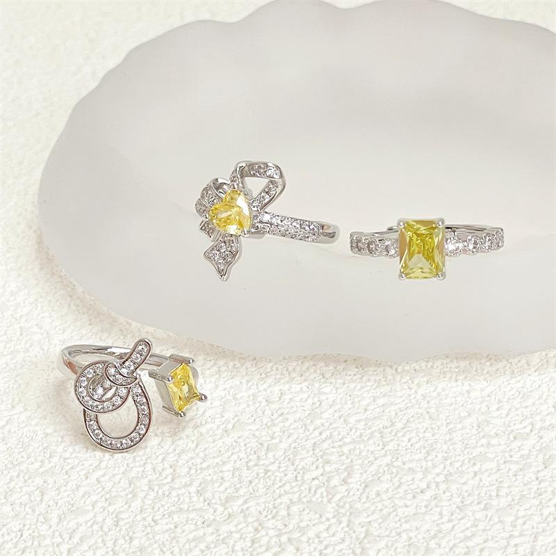 Caibao Open Ring Light Luxury High-End Bow Yellow Diamond Set Niche Design Ring