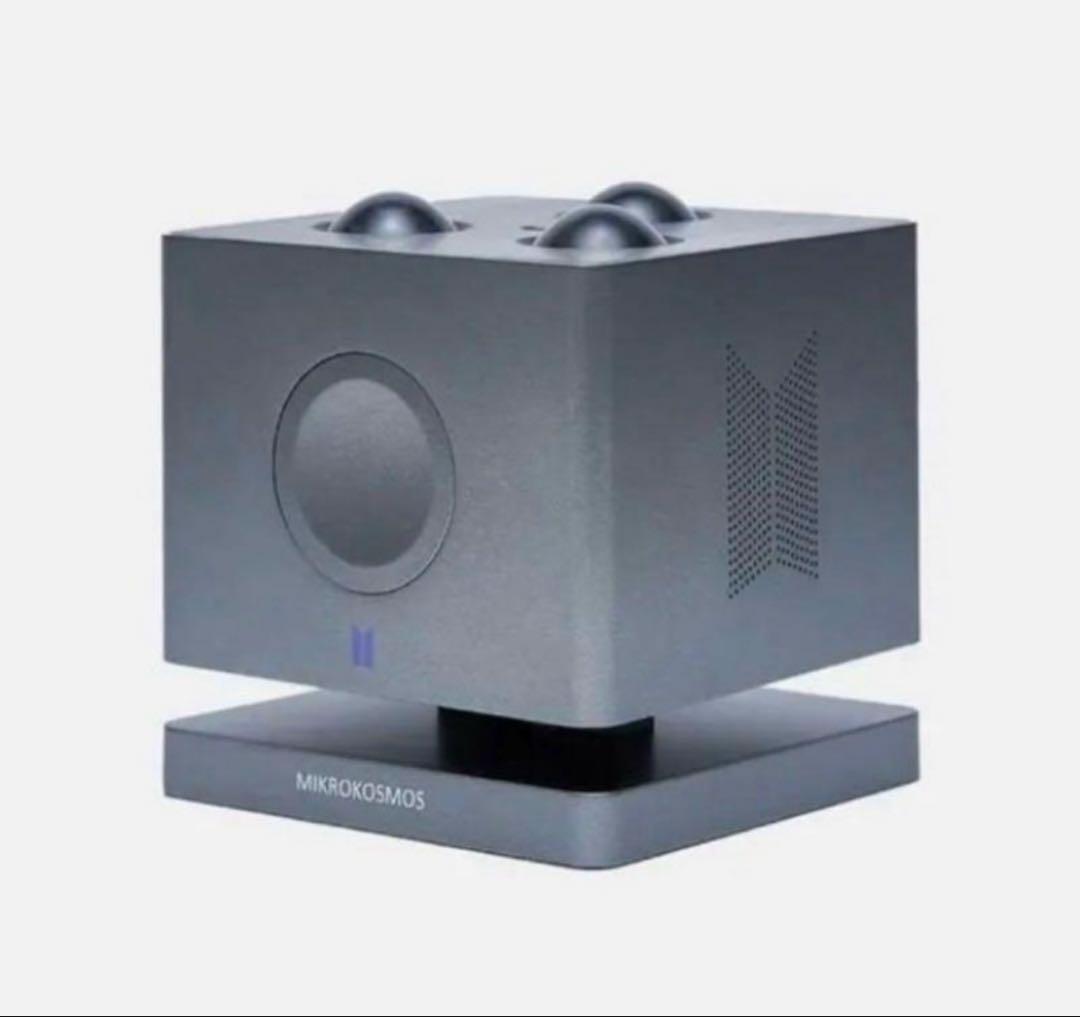 

[USED] ARTIST-MADE COLLECTION BY BTS JUNGKOOK