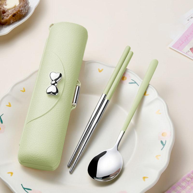 

набор столовых приборов из нержавеющей стали с ложкой, вилкой, палочками для еды, коробкой для хранения, подарочный, портативный набор столовых приборов для путешествий, для улицы, кемпинга, школы зелёный