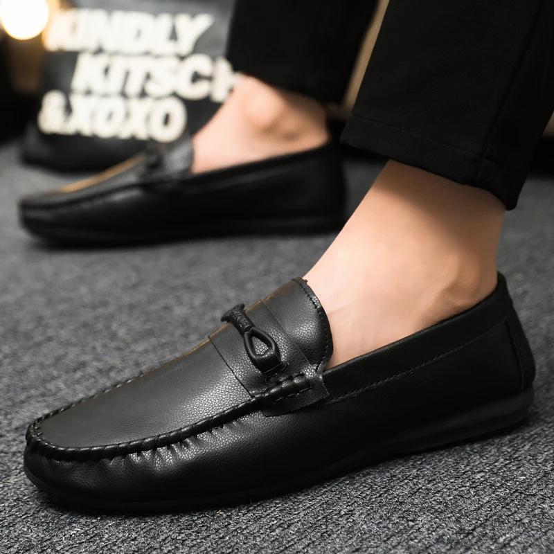 Fashion Summer Men Casual Shoes Leather Moccasins Breathable Slip on Boat Shoes Italian Luxury Brand Mens Driving Loafers Size 39-46