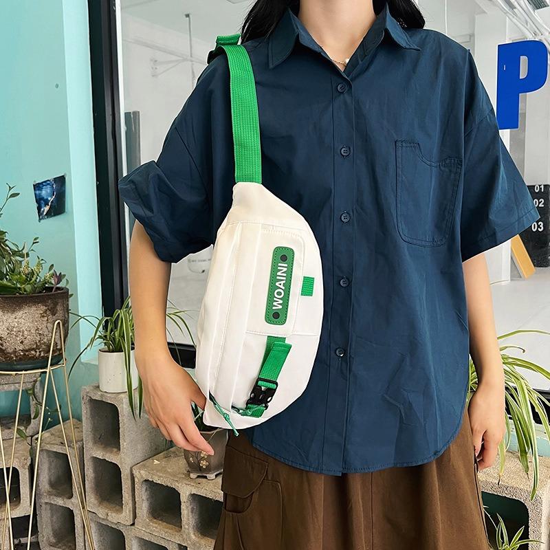 Casual and beautiful breast bag, male retro personality, street trend style, girl messenger bag, sports fanny pack.