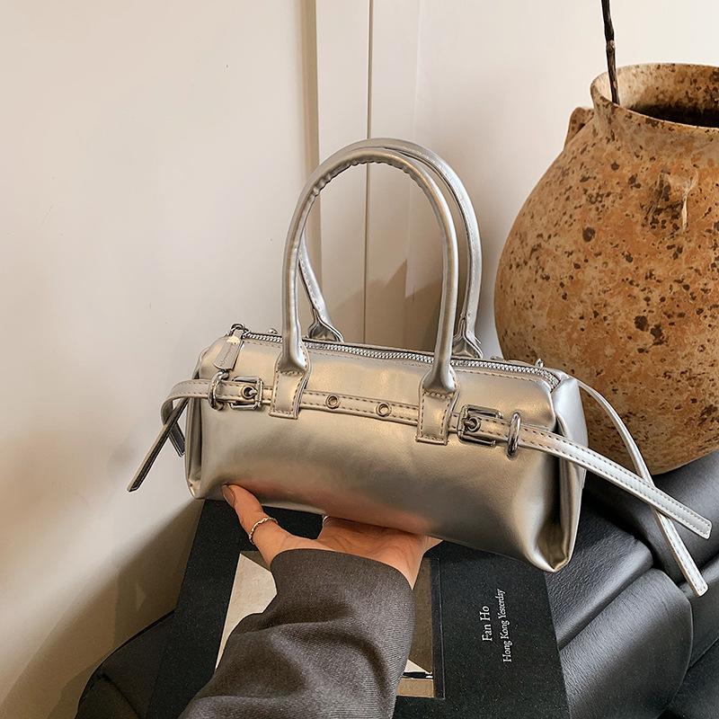 Premium commuter small bag women's new versatile messenger bag fashion portable pillow bag baguette bag