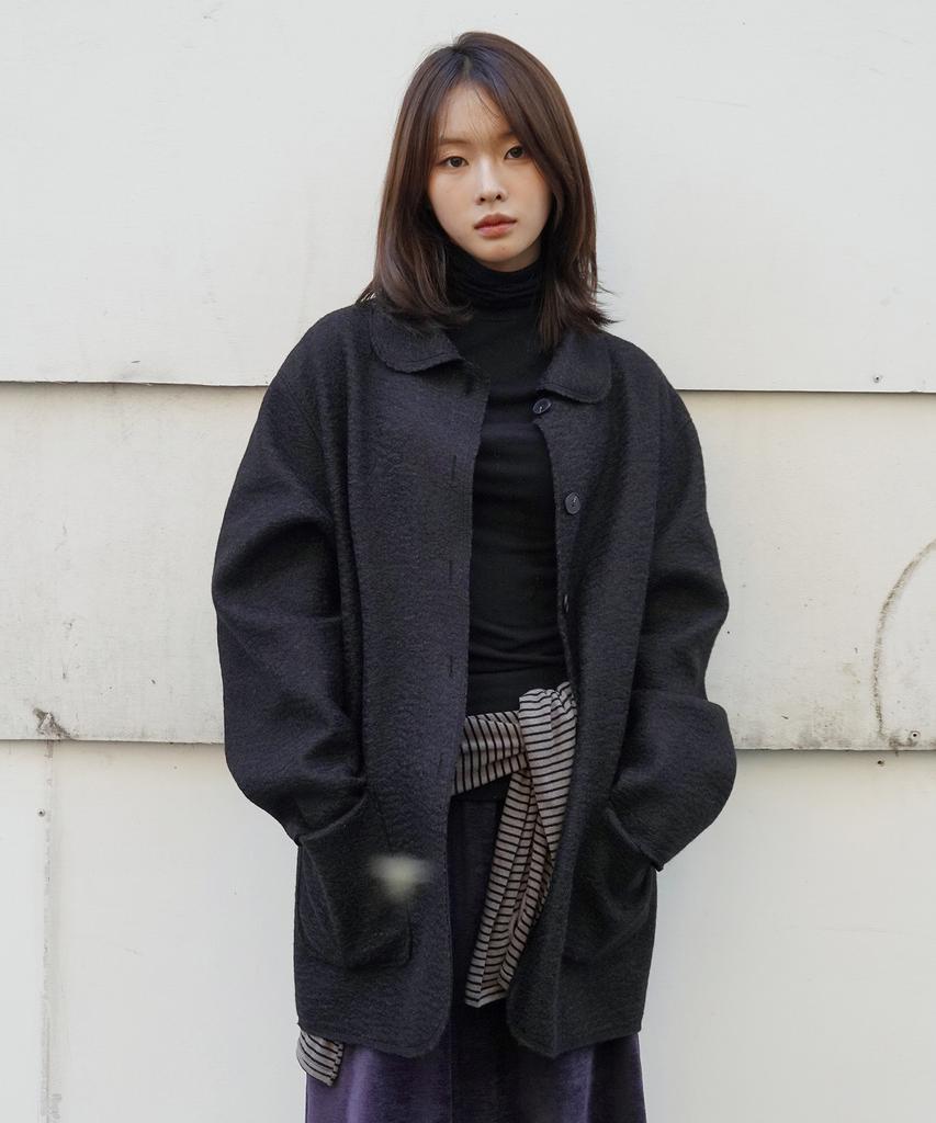 JULIAPEPE Woolly Cozy Coat (Black)
