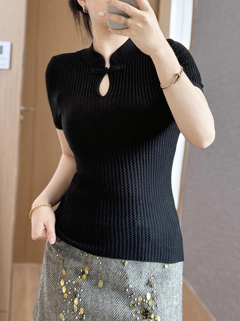 New Chinese Style Silk Blend Frog Button Waist-Hugging Knit Top - Women's Summer Short-Sleeve