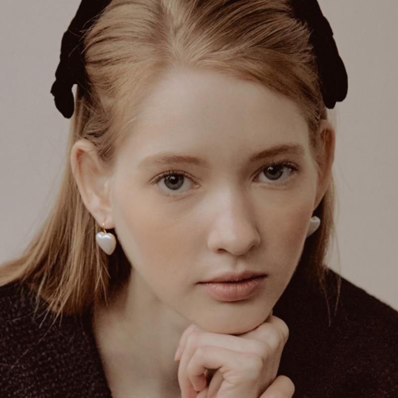 TATIANA Unbalance Ribbon Hair pinch pin HB2223