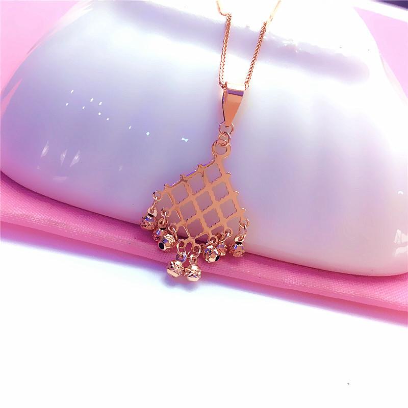 Exquisite Colored Gold Russian Rhombus Diamond Pendant 585 Rose Gold Plated Exquisite Fashion Korean Version Female Collarbone Chain