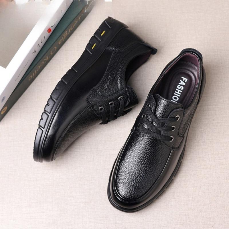 Pantofi din piele lucrați manual pentru bărbați Pantofi clasici casual de afaceri Mocasini de lux din piele de vacă Pantofi Oxford cu șireturi Mocasini pentru bărbați Pantofi de lucru