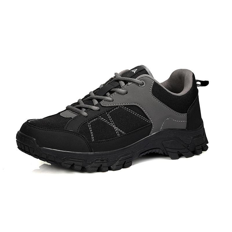 Four seasons low-top outdoor shoes hiking shoes men's waterproof, non-slip and breathable couple hiking shoes travel shoes large size