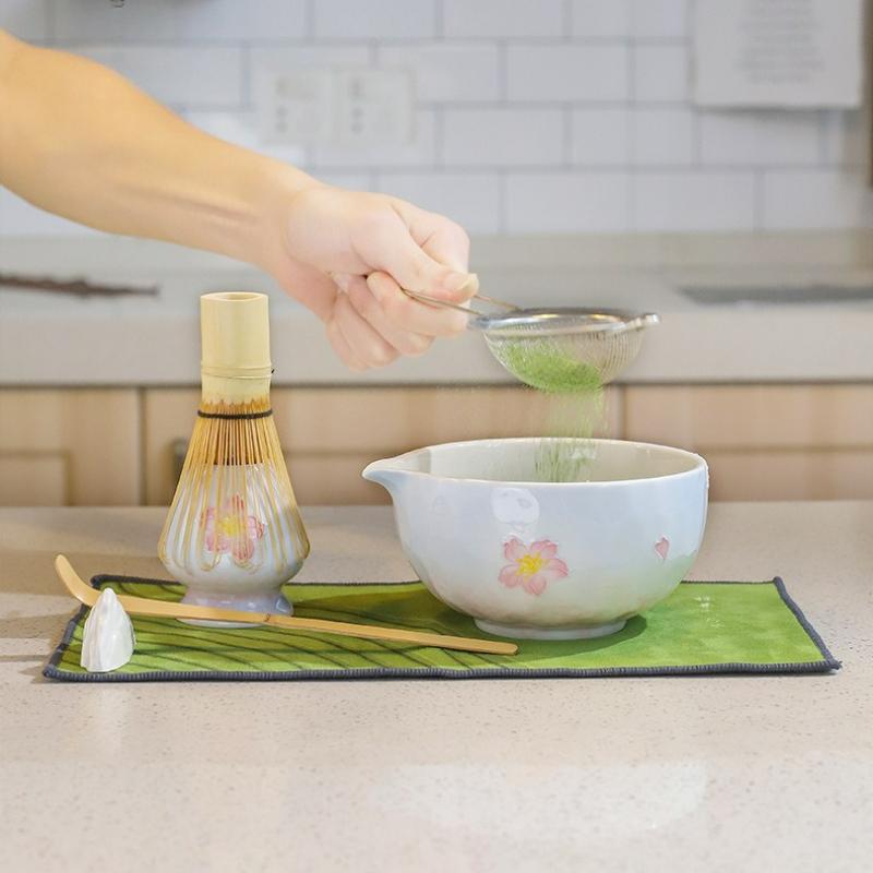 Traditional Bamboo Ceramic Japanese Matcha Tea Set Ceramic Bowl Bamboo Matcha Whisk and Tea Scoop Tea-making Tools Accessories
