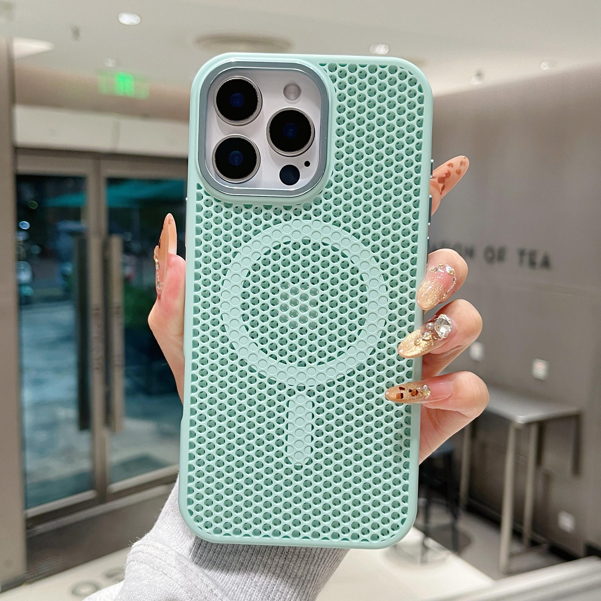 

For iPhone 16 Pro Max Magnetic Case Electroplated Mesh Heat Dissipation TPU+PC Phone Back Cover C