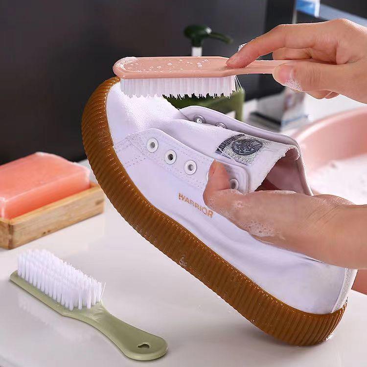 Multifunctional Shoe Brush with Soft Bristles & Long Handle - Gentle on Shoes & Durable for Clothes