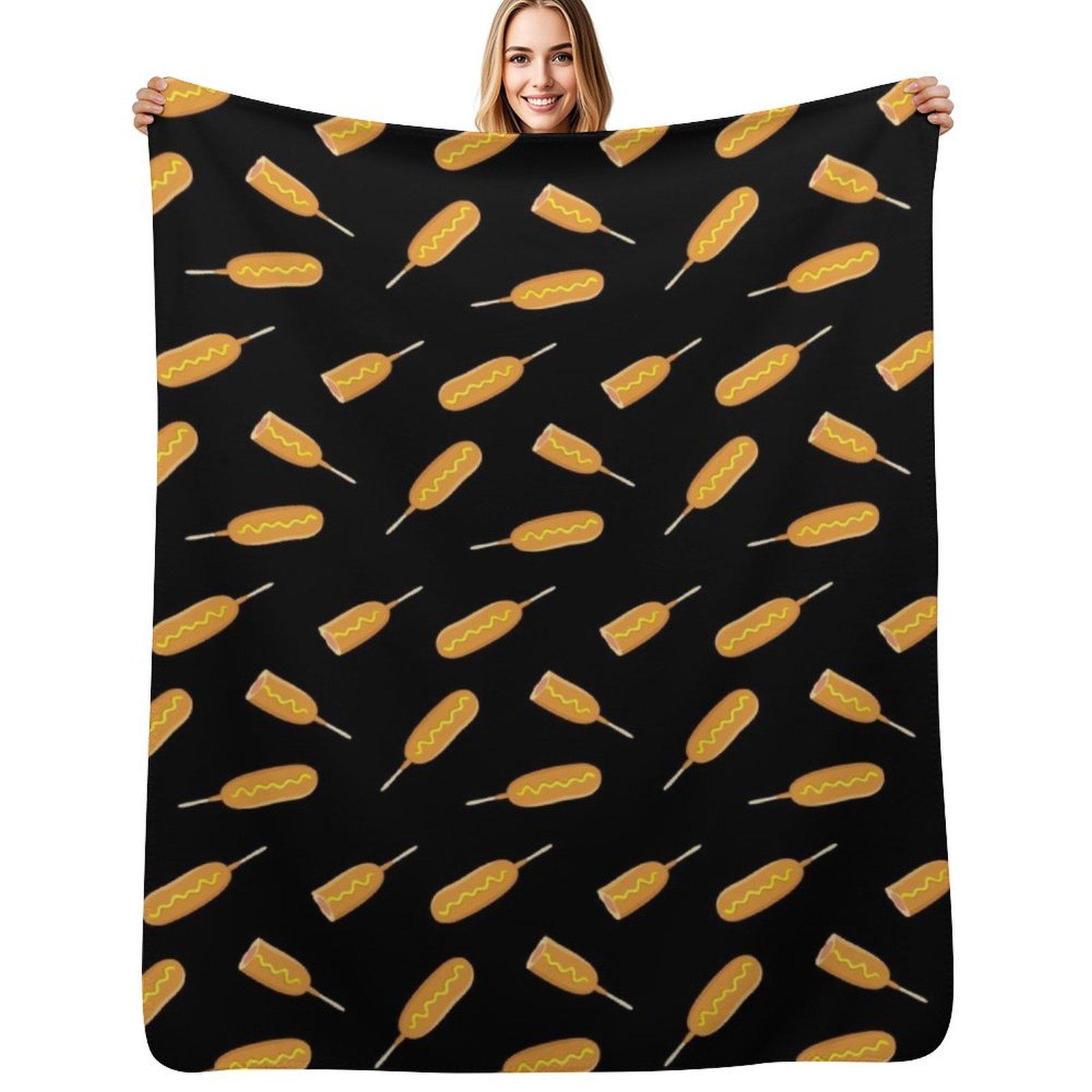 

Corn Dogs on Black Throw Blanket Durable Warm Blanket for Daily Home Use 102x76cm(40x30in)
