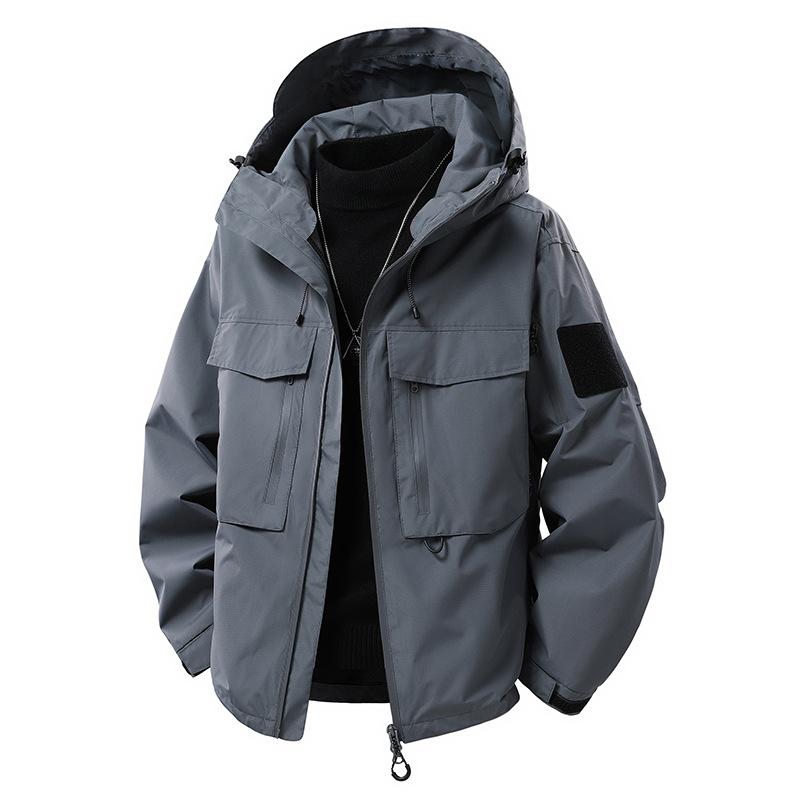 Outdoor Single Flush Jacket for Men In Autumn and Winter, with A Detachable Inner Lining and A Hiking Jacket