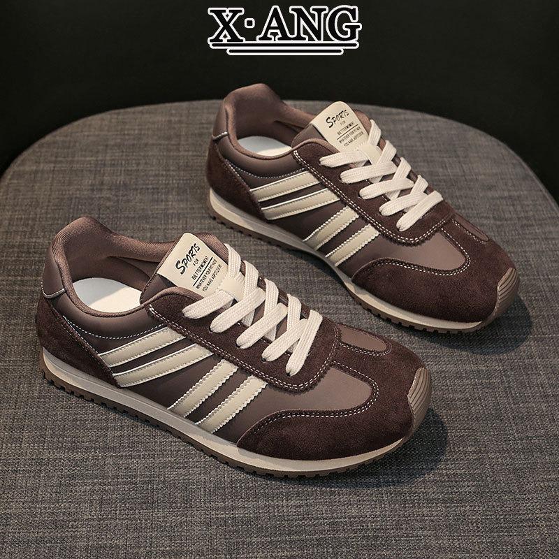 

Leather women s soft-soled women s shoes autumn and winter new versatile casual sports shoes 40