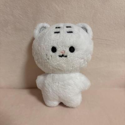 [USED] Available for Immediate Purchase: Kim Chae-hyun Kep1er Plush Toy, 10cm, Chekomi