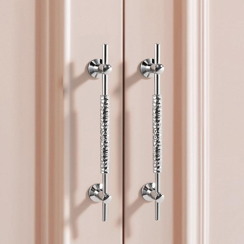 Creative Bright Chrome Single-Hole Wardrobe Cabinet Door Handle Small French Wine Drawer Pull for High-End Furniture