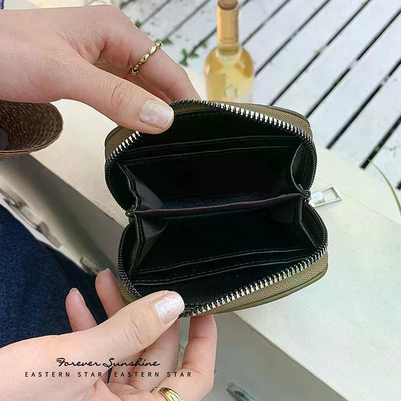 Stylish Design Mini Coin Purse Solid Color Versatile Functio Small Wallet Pleated Style Change Purse Coin Storage 1PC