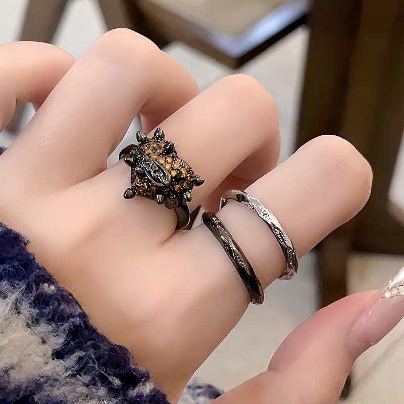 Folded Dark Love Irregular Stacking Open Ring Personality Retro Personality High Sense Niche Jewelry Ring