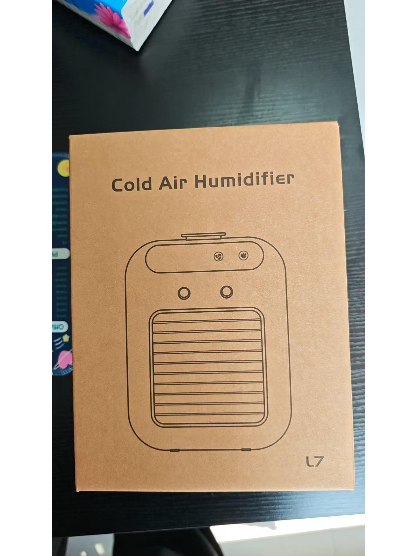 

USB Mini Air Conditioning Fan: Portable Desktop Humidifier and Water-Cooling Fan for Dorms