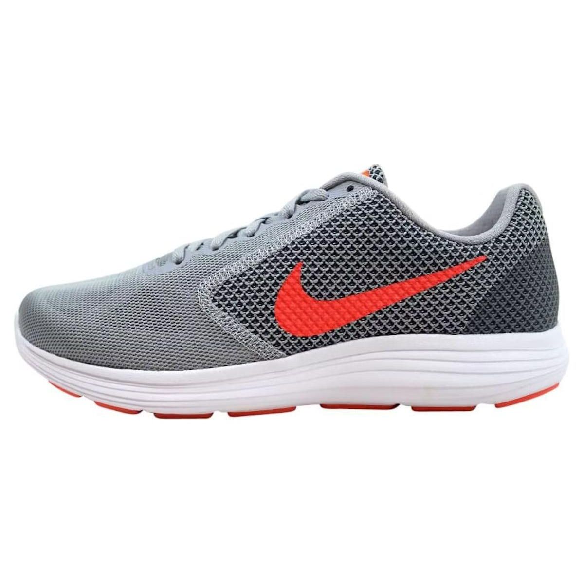 

Женские кроссовки Nike Revolution 3 Wolf Grey Hyper Orange 819303-002