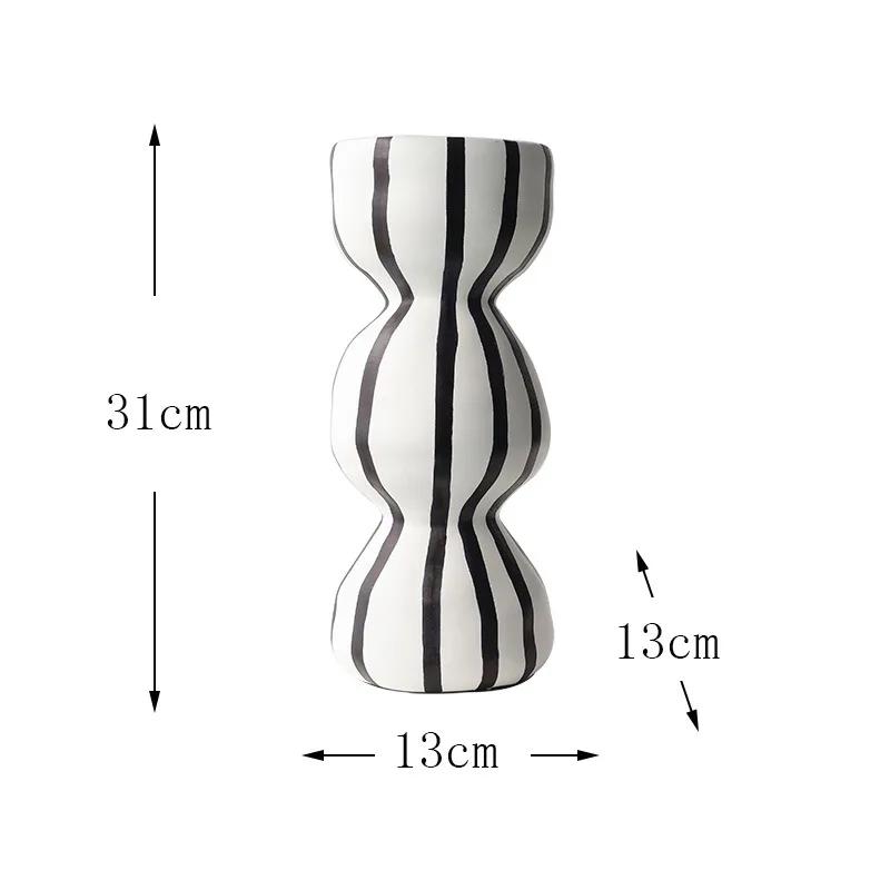 Black White Line Resin Vase Desktop Artistic Flower Vessels Flower Arrangement Vase Dried Flower Vase Home Decoration Ornament