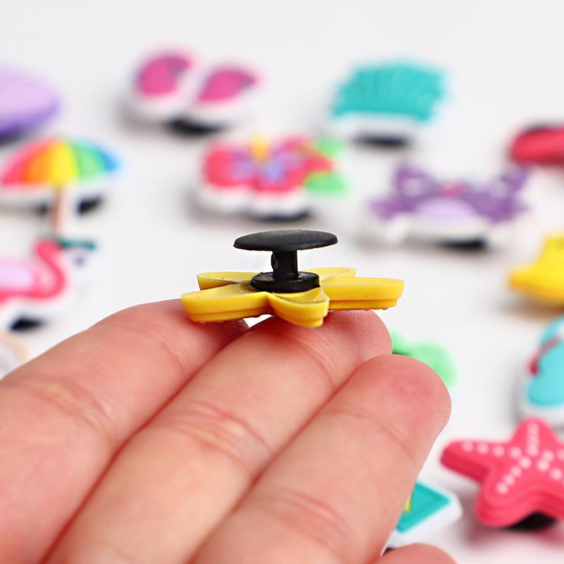 20pcs Summer Beach Theme Shoe Charms Flamingo Coconut Tree Aloha Hawaiian Birthday Party Decoration PVC DIY Shoe Bracelets Gifts