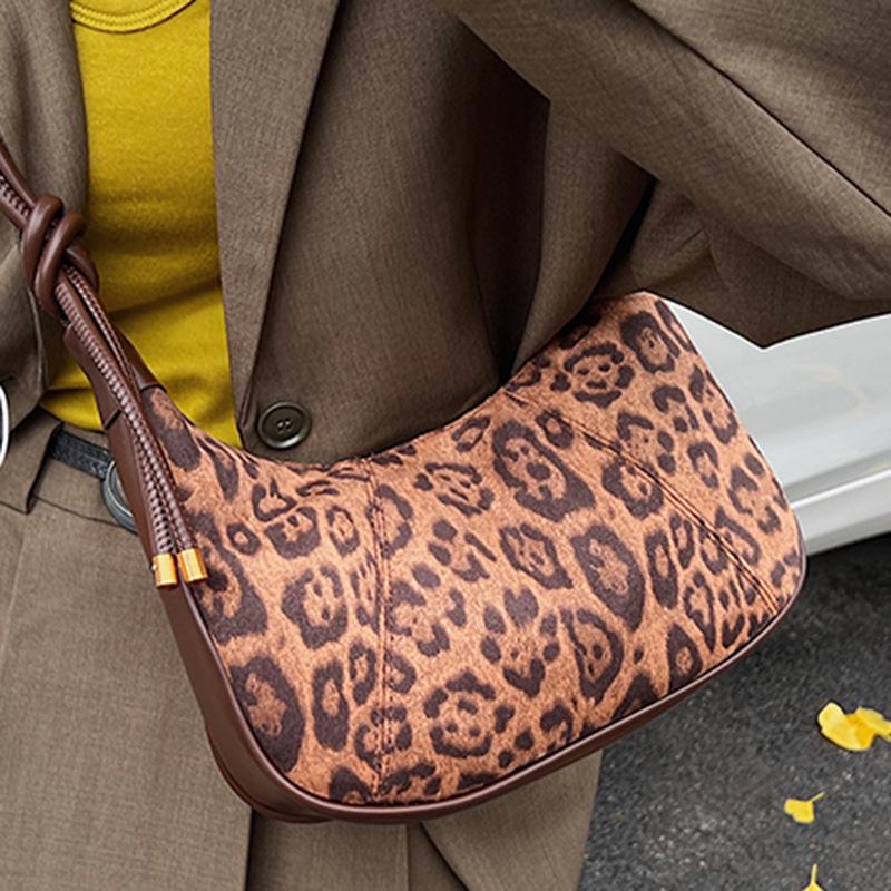 Modna torebka, niszowa i stylowa torebka crossbody, casualowa torebka na ramię pod pachę