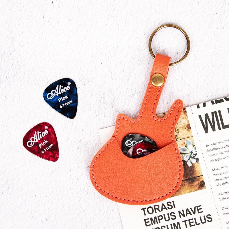 1Pc Leather Guitar Pick Bag Pick Holder Case Guitar Shape With Key Ring Guitar Accessories Instrument Accessories
