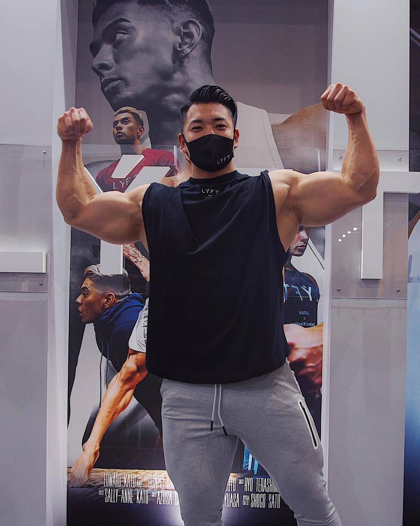 LYFT Men's Loose-Fit Elastic Sports T-shirt - Summer/Fall Basketball Korean Style, Large Size, Short-Sleeve Track Top