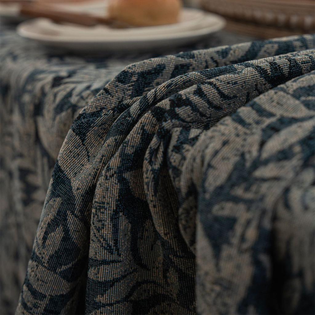 Kitchen Dinning Wrinkle Free Soft Fabric Rectangle Table Cloths with Tassels