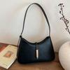 Minimalist Fashion Solid Color Large Capacity Single Shoulder Underarm Bag Belt Buckle Decorative  Handbag Commuting Gatherings