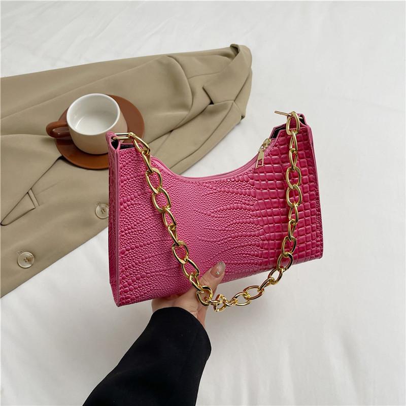 Stylish Urban Commuter Handheld Chain Shoulder Bag For Women 2024 Trendy Small Square Bag