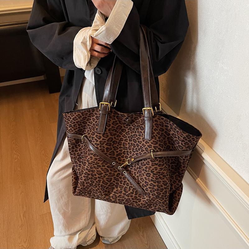 Women's Soft Large Capacity Leopard Shopper Shopping Bag New Travel Casual Shoulder Bag Handbags and Purses CLE