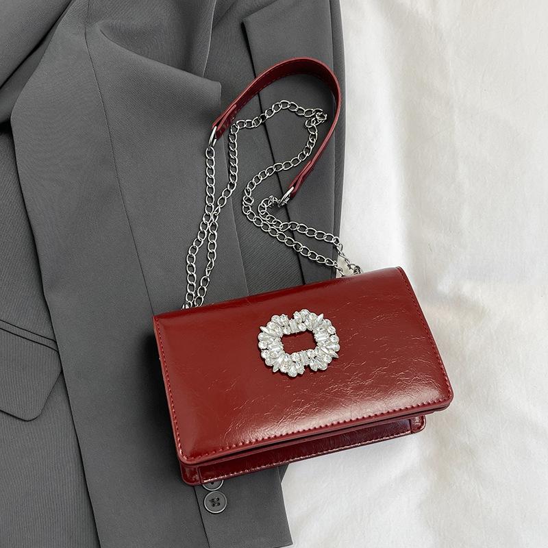 High-value diamond-encrusted small square bag for women's 2025 autumn new fashionable versatile textured chain shoulder messenger bag