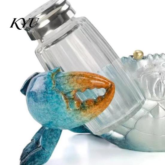 Island Inspired Dining Table Centerpiece Sea Turtle Salt Pepper Shaker Set with Holder, Resin Figurine Holder Glass Spice Bottles, Coastal Beach Style