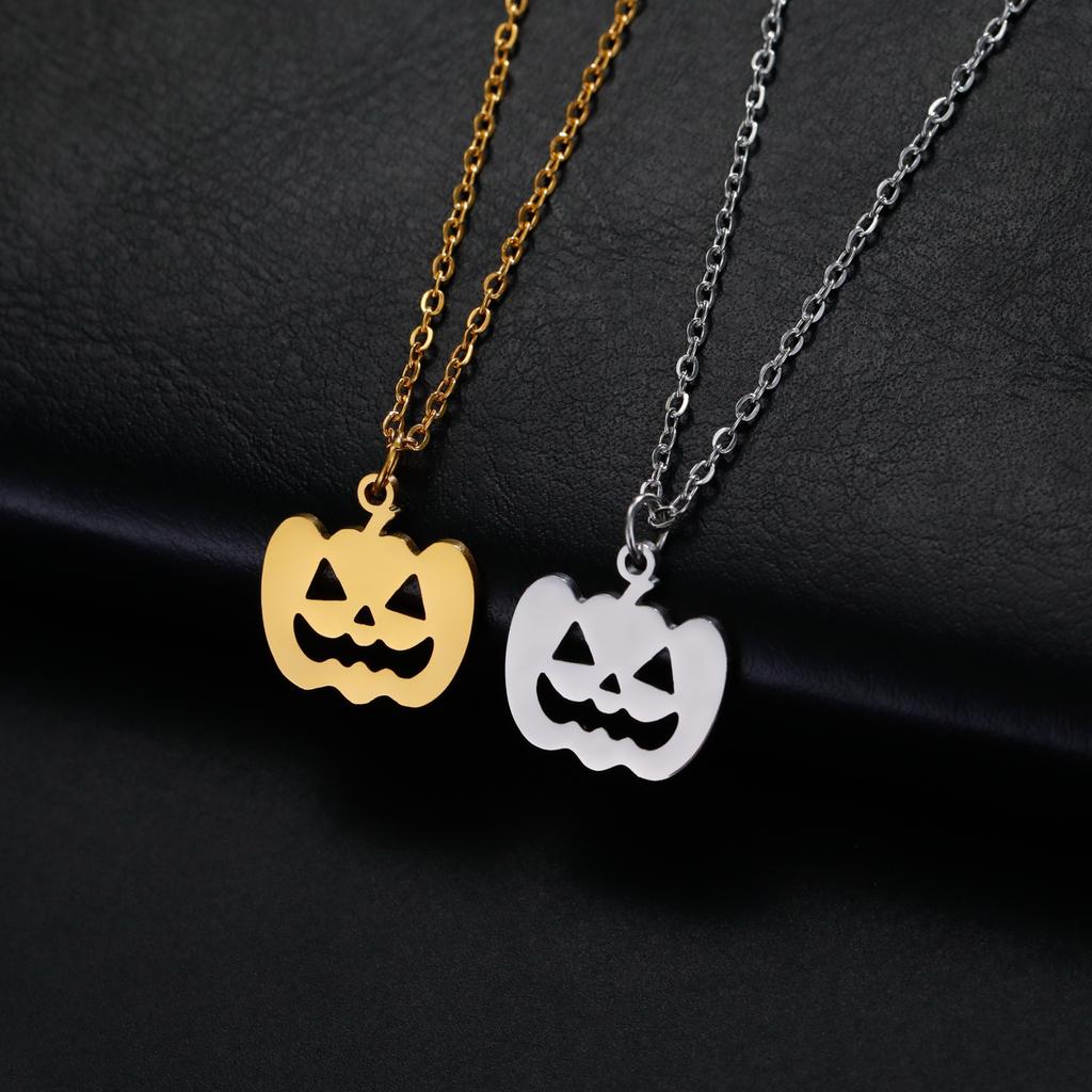 Cazador Halloween Pumpkin Bat Moon Necklace for Women Stainless Steel Pendant Chain Necklace Jewelry Party Gift 2026 Wholesale