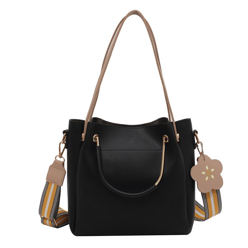 2025 новая корейская простая текстура повседневная сумка-ведро нишевый дизайн универсальная модная портативная сумка-мессенджер сумка женская