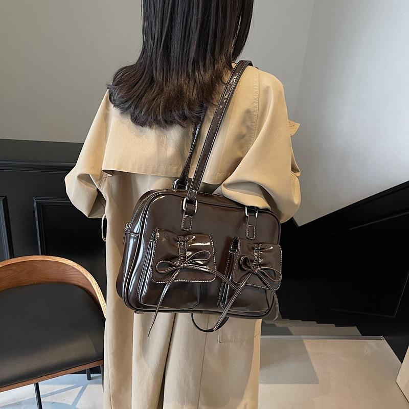 Retro high-end portable small square bag women's bag 2025 new simple commuter bag casual backpack